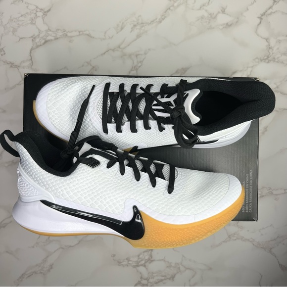 Nike Kobe Mamba Focus Sneakers - Picture 5 of 16